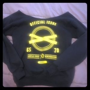 Super cute off shoulder Weeknd XO sweater